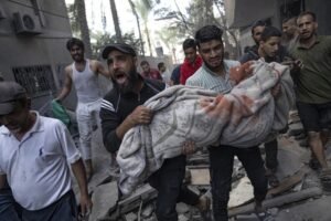 Γάζα: Δέκα Παλαιστίνιοι σκοτώθηκαν σε βομβαρδισμό σχολείου από Ισραηλινούς