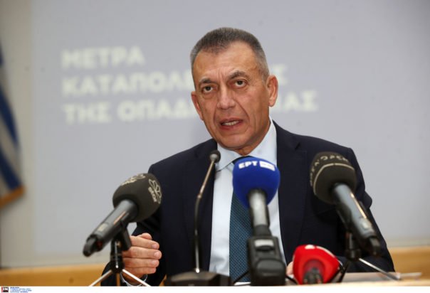 Βρούτσης: Ζητεί από τους ιδιοκτήτες ΚΑΕ «δημόσιες δεσμεύσεις και δηλώσεις χωρίς τοξικότητα» – «Αν δεν έρθουν