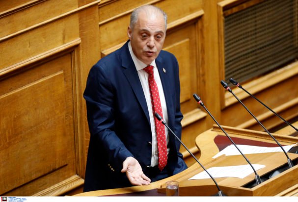 Βουλή: Αντιπαράθεση Χατζηβασιλείου – Βελόπουλου για την υπόθεση της Μονής Σινά