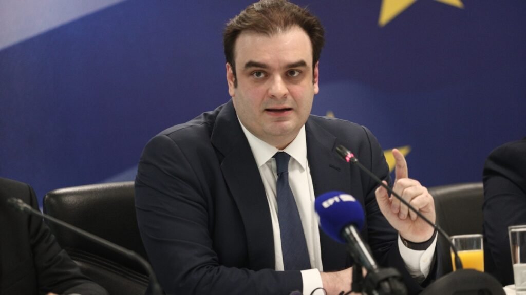 Πιερρακάκης στον ΟΟΣΑ: Η τεχνολογία οδηγεί την Ελλάδα σε ανθεκτικό και βιώσιμο μέλλον