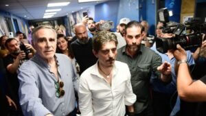 Η κρίσιμη συνάντηση: Έφτασε στο Υπουργείο ο Δημήτρης Γιαννακόπουλος – Δείτε εικόνες