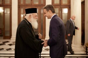 Δείπνο Μητσοτάκη – Ιερώνυμου στον Λυκαβηττό