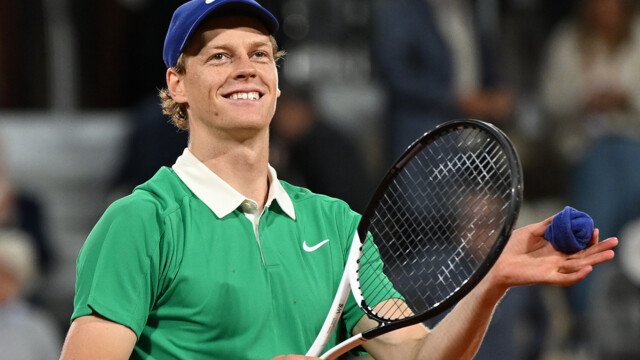 Roland Garros: Ο Σίνερ “έσβησε” τα όνειρα του Τζόκοβιτς για 25ο grand slam και… πέταξε για τελικό με Αλκαράθ