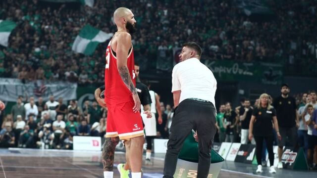 Παναθηναϊκός AKTOR – Ολυμπιακός: Η χειρονομία του Φουρνιέ για την οποία “βράζουν” στο “τριφύλλι”