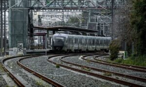 Υπουργείο Μεταφορών: Σε δημόσια διαβούλευση το σχέδιο νόμου για τον σιδηρόδρομο – Τι προβλέπει