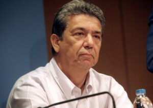 Χάρης Παμπούκης: Ο καθηγητής της Νομικής που έφτασε έως τη Χάγη