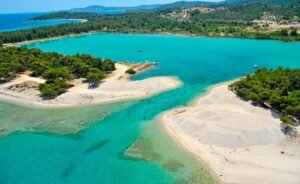 Χαλκιδική: Περισσότερες από 1.800 αγοραπωλησίες ακινήτων έγιναν πέρυσι – Ποιοι επέλεξαν να επενδύσουν –