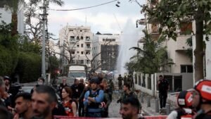 Ομοβροντία ιρανικών πυραύλων κατά του Ισραήλ – 8 νεκροί και δεκάδες τραυματίες