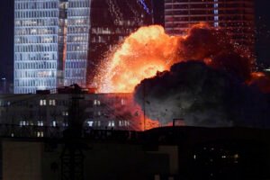 «Έχουμε 10 λεπτά να τρέξουμε στα καταφύγια» – Η μαρτυρία Έλληνα εγκλωβισμένου στο Ισραήλ