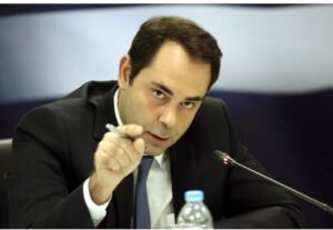 Πετραλιάς: Η πρόωρη αποπληρωμή του χρέους μόνο οφέλη έχει – Τι απάντησε ο βουλευτής του ΣΥΡΙΖΑ Νίκος Παππάς