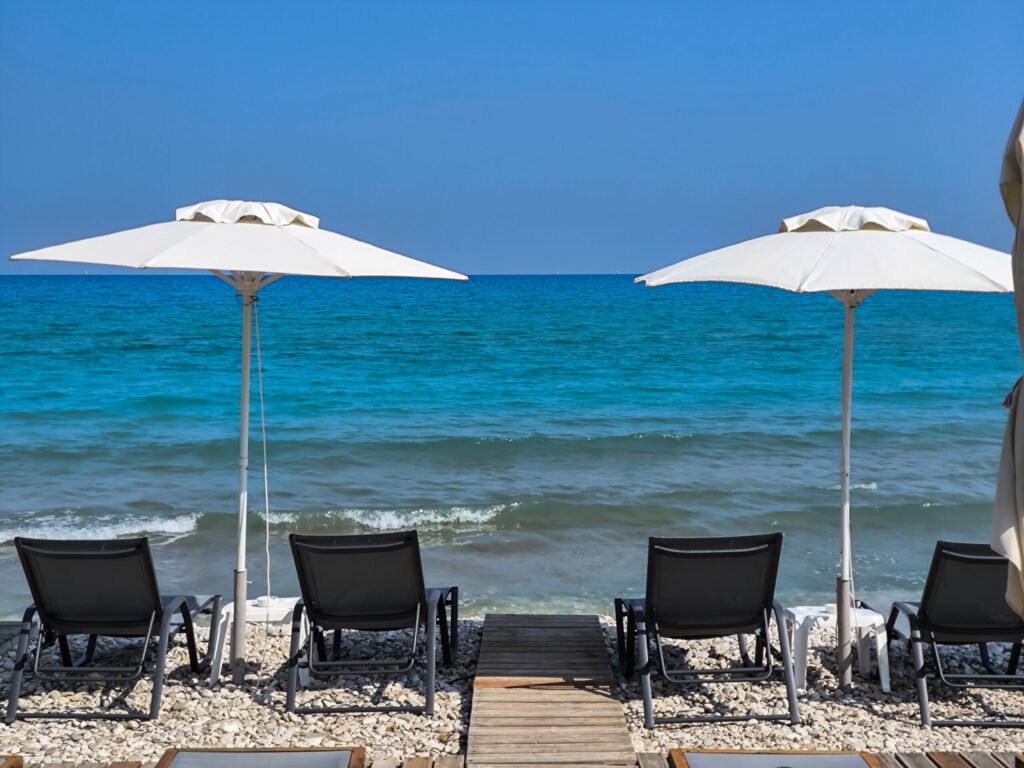 «Το Σαββατοκύριακο δεν θα είναι ιδανικό για θάλασσα» – Προειδοποίηση για τις παραλίες