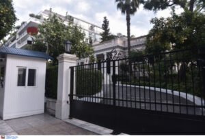 Πηγές Μαξίμου για ΟΠΕΚΕΠΕ: Τα προβλήματά του είναι διαχρονικά, γι’ αυτό απορροφήθηκε από την ΑΑΔΕ – «Πυρά»