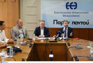 Ανδρουλάκης: Η ανταγωνιστικότητα της χώρας δεν οικοδομείται με την εξόντωση των μικρομεσαίων επιχειρήσεων,