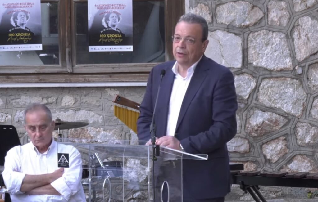 Σωκράτης Φάμελλος: Χαιρετισμός στο 4ο Διεθνές Φεστιβάλ «Μίκη Θεοδωράκη» στη Ζάτουνα Αρκαδίας: Ο Μίκης Θεοδωράκης μπόλιασε τη συνείδηση του