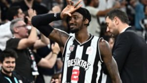 Τελικοί ευρωπαϊκών πρωταθλημάτων μπάσκετ: Αντεπίθεση της Μπεσίκτας κόντρα στον Σάρας, σοκ για τη Μπάγερν στο Μόναχο