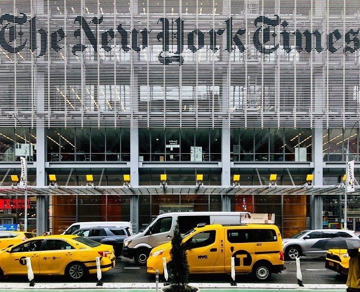 NY Times: Το Ιράν είχε ενημερώσει το Κατάρ για την πυραυλική επίθεση