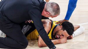 NBA: Επιβεβαιώθηκαν τα χειρότερα για τον Χαλιμπάρτον, ρήξη αχίλλειου τένοντα και 8-10 μήνες εκτός