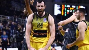 Παναθηναϊκός AKTOR, μεταγραφές: Με Κουζέλογλου και… Ρογκαβόπουλο “κλείνει” τον ελληνικό κορμό