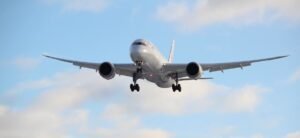 Φθορά ή απώλεια αποσκευών σε αεροπορικές πτήσεις: Αυτά είναι τα δικαιώματα των καταναλωτών – enikonomia.gr