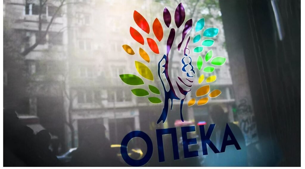 Επιδόματα ΟΠΕΚΑ: Έρχονται νέες πληρωμές- Όλες οι λεπτομέρειες – enikonomia.gr