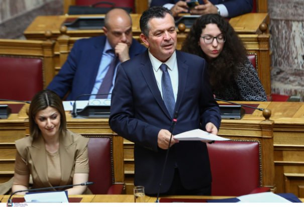 Χρήστος Μπουκώρος: «Υπέβαλα την παραίτησή μου για λόγους ευθιξίας και για να διευκολύνω το κυβερνητικό έργο»