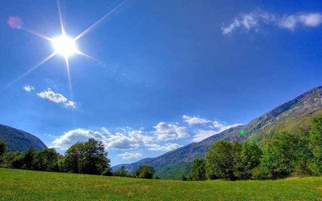 Καλός καιρός με δυνατούς ανέμους και θερμοκρασία έως 36 βαθμούς Κελσίου