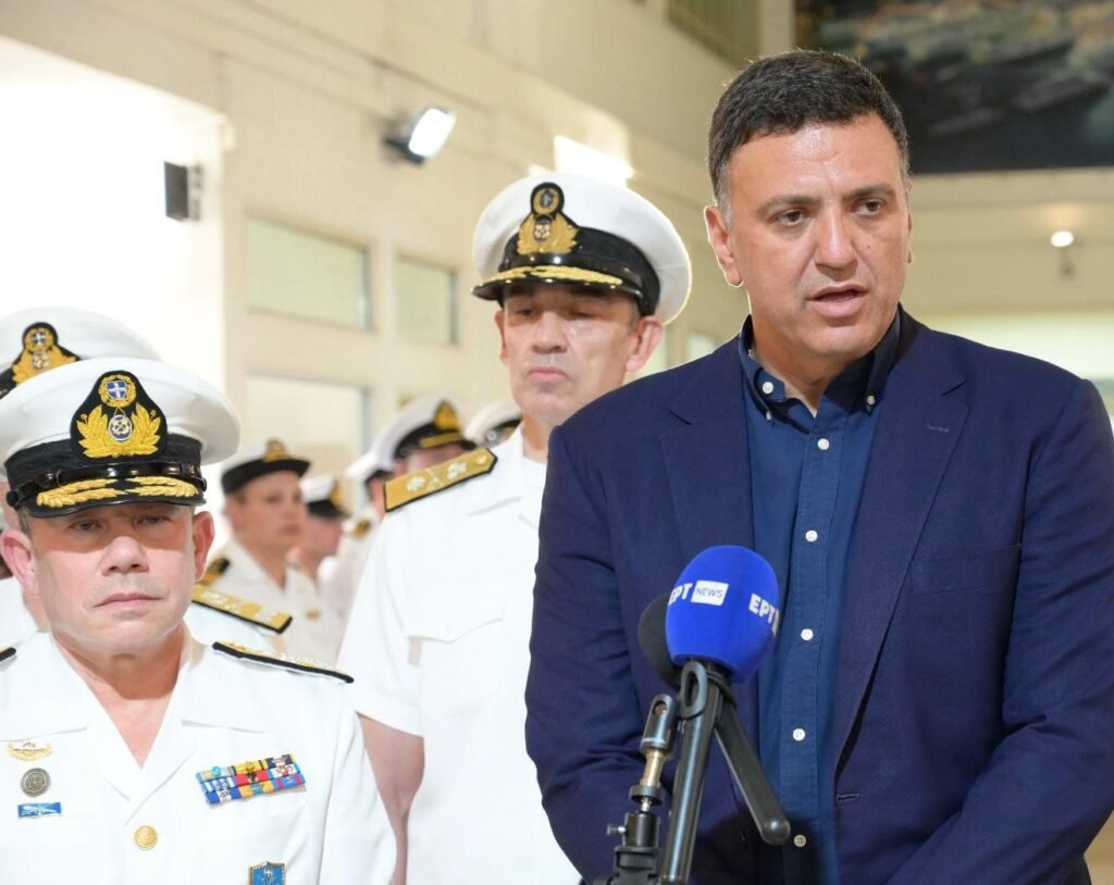 Κικίλιας: «Το λιμάνι του Πειραιά ενισχύεται με άλλους 50 λιμενικούς για την καλύτερη και ασφαλέστερη