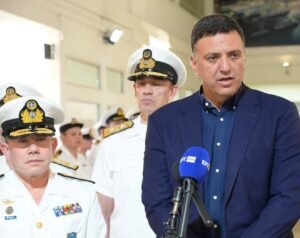 Κικίλιας: «Το λιμάνι του Πειραιά ενισχύεται με άλλους 50 λιμενικούς για την καλύτερη και ασφαλέστερη