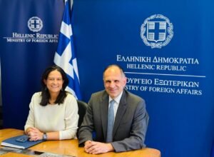 Τηλεδιάσκεψη Γεραπετρίτη-Κεραμέως με τους επικεφαλής των διπλωματικών αρχών ΗΠΑ και Καναδά για το «Rebrain