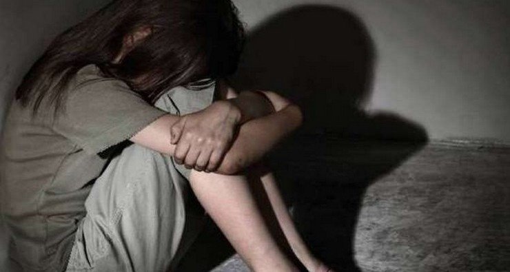 Συνελήφθη ένας 16χρονος για τον βιασμό της 14χρονης στον Πειραιά- Αναζητείται ακόμα ένας δράστης