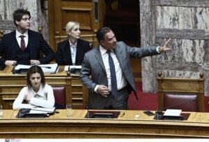 Γεωργιάδης – Αγαπηδάκη στη Βουλή: Έμφαση στο πρόγραμμα «Προλαμβάνω»