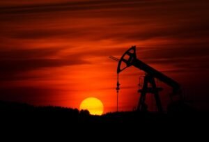 ΟΠΕΚ+: Ενδεχόμενη αύξηση της ημερήσιας παραγωγής πετρελαίου κατά περίπου 550.000 βαρέλια τον Αύγουστο,