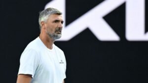 Στέφανος Τσιτσιπάς: Νέο… άδειασμα του Ιβανίσεβιτς – “Δεν είναι σε φόρμα ψυχικά ή σωματικά”
