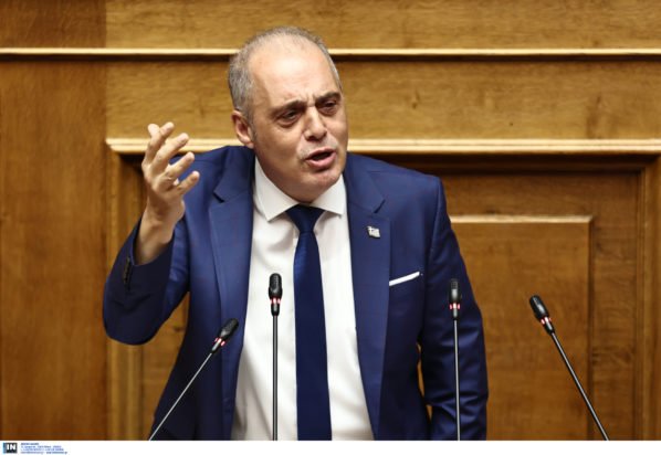 Βελόπουλος για ΟΠΕΚΕΠΕ: Ωμή παραδοχή παρέμβασης του πρωθυπουργού στο έργο της Δικαιοσύνης για τα 5.000 ΑΦΜ