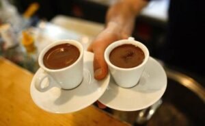 Εκτακτα μέτρα για την προστασία των εργαζομένων από τον καύσωνα