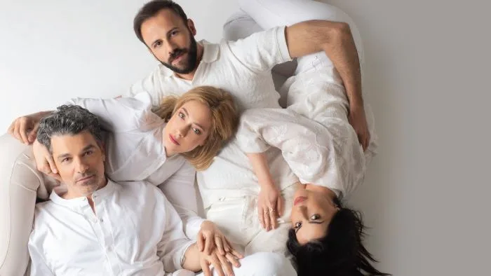 «Το ψέμα» του Φλοριάν Ζελέρ στην ταράτσα του Θεάτρου Λαμπέτη