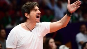 Γιαννακόπουλος: “Θες να φτιάξεις το γήπεδό σου; Βγάζεις τα λεφτάκια σου από την τσέπη και το φτιάχνεις”