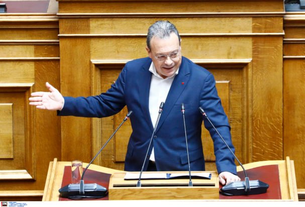 Φάμελλος για Μητσοτάκη: «Βαράνε τα νταούλια της Ευρωπαϊκής Εισαγγελίας – Τα ήξερε και τα κάλυπτε όλα»