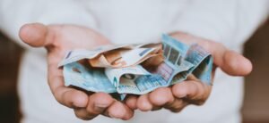 Ποια αναδρομικά βρίσκονται στο στόχαστρο της ΑΑΔΕ μέχρι τις 31 Ιουλίου – enikonomia.gr