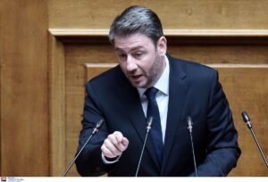 Ανδρουλάκης: «Είστε βουτηγμένοι στην αλαζονεία και τη διαφθορά – Η ΚΟ του ΠΑΣΟΚ θα ρίξει άπλετο φως στη