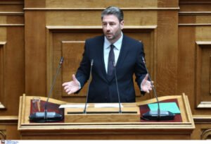 Ανδρουλάκης για Μητσοτάκη: Ο φραπές τελικά δεν βλάπτει σοβαρά μόνο τον ΟΠΕΚΕΠΕ, αλλά και τα νεύρα του Πρωθυπουργού