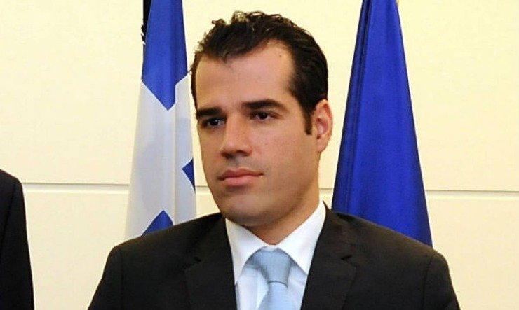 Πλεύρης: Τέλος στις παροχές, αναστολή ασύλου και νέα δομή στην Κρήτη