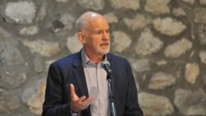 O Γ.Παπανδρέου ασκεί κριτική στα πρόσφατα κυβερνητικά μέτρα για το άσυλο