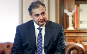 ΕΒΕΠ: Ποιες είναι οι επιπτώσεις από μια δυσμενή εξέλιξη του «δασμολογικού πολέμου» μεταξύ ΗΠΑ – ΕΕ –