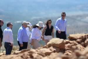 Ανδρουλάκης από λόφο Παπούρα: Το υπουργείο Πολιτισμού έχει χρέος να προστατεύσει, να αναδείξει και να κάνει