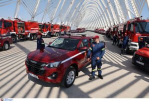 ΑΠΕΥΘΕΙΑΣ– ΟΑΚΑ: Εκδήλωση παράδοσης νέων οχημάτων στην Πυροσβεστική παρουσία του Κυριάκου Μητσοτάκη