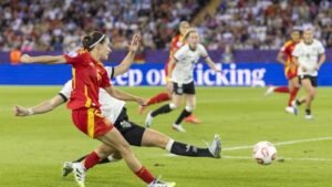 Euro γυναικών 2025: Η ποδοσφαιρική ευφυΐα της Μπονματί έστειλε την Ισπανία στον τελικό!