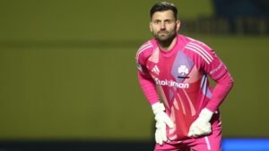 Γιούρι Λοντίγκιν: Στήριξε τον ΠΑΣ Γιάννινα αγοράζοντας VIP εισιτήρια διαρκείας