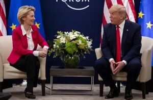 Συνάντηση Φον Ντερ Λάιεν με Τραμπ στην Σκωτία – Πόσο κοντά βρίσκονται στην υπογραφή εμπορικής συμφωνίας; –