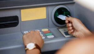 e-ΕΦΚΑ και ΔΥΠΑ: Ποια πληρώνονται από σήμερα – enikonomia.gr